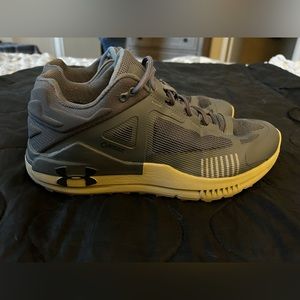 Worn a few times and there is a great deal of life left in them Very comfortable